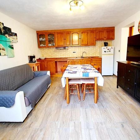 Appartamento Porto Frailis Tortolì Buitenkant foto