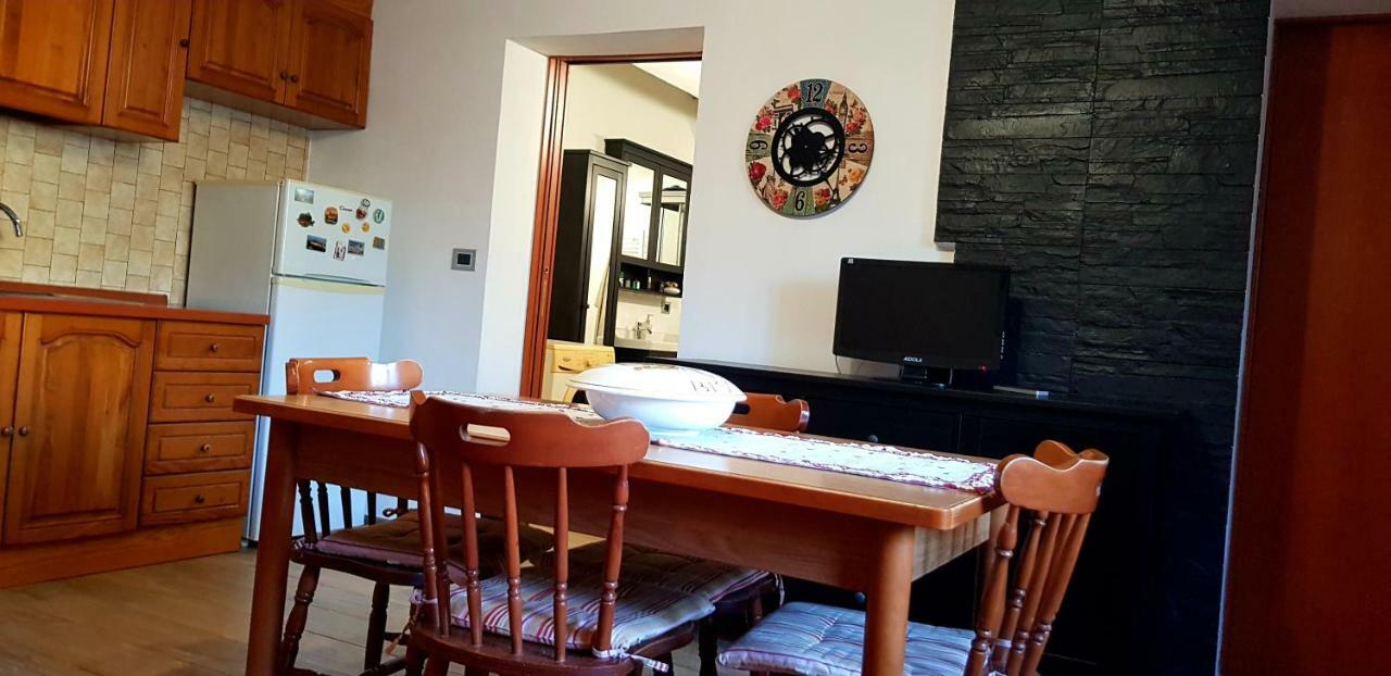 Appartamento Porto Frailis Tortolì Buitenkant foto